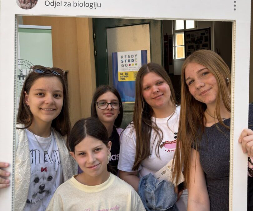 Učenici otkrili čaroliju znanosti kroz projekt Biolog-i-ja